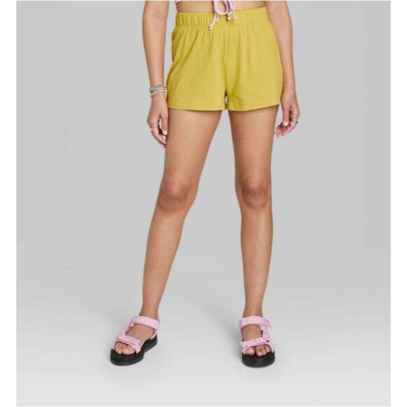 Wild Fable Women's High-Rise Pull-On Shorts Green Apple Large - Picture 1 of 5